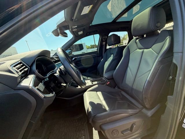 Used 2021 Audi Q3 2.0T Premium w/ Convenience Package image 8