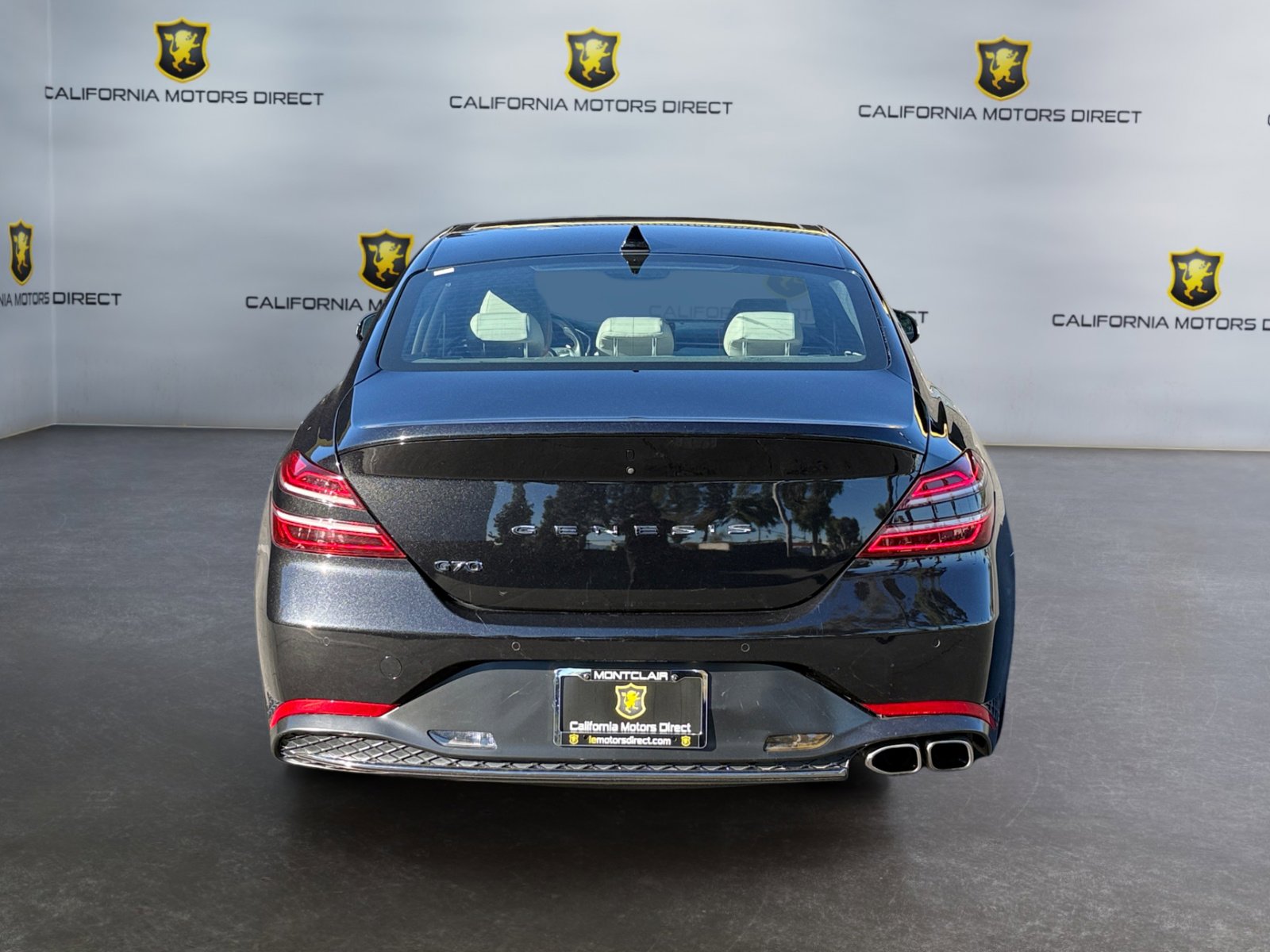 Used 2023 Genesis G70 2.0T w/ Sport Prestige Package image 4