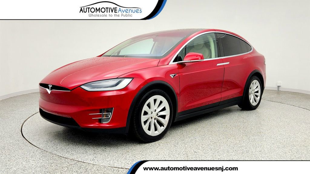 Used 2017 Tesla Model X 100D image 1