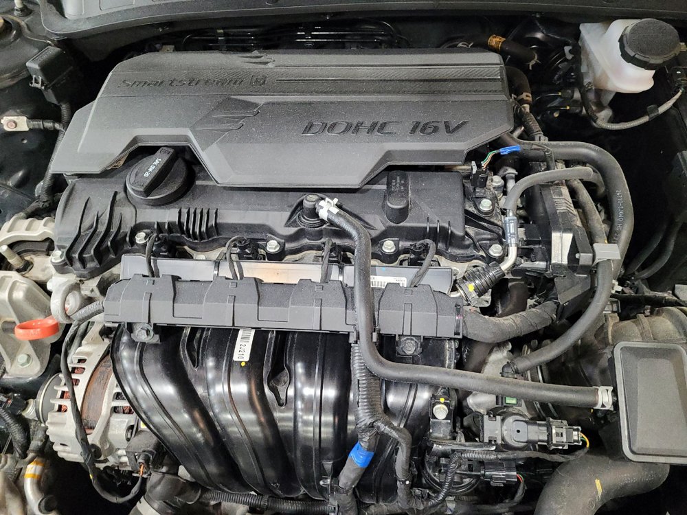 Used 2024 Hyundai Elantra SEL FWD image 30