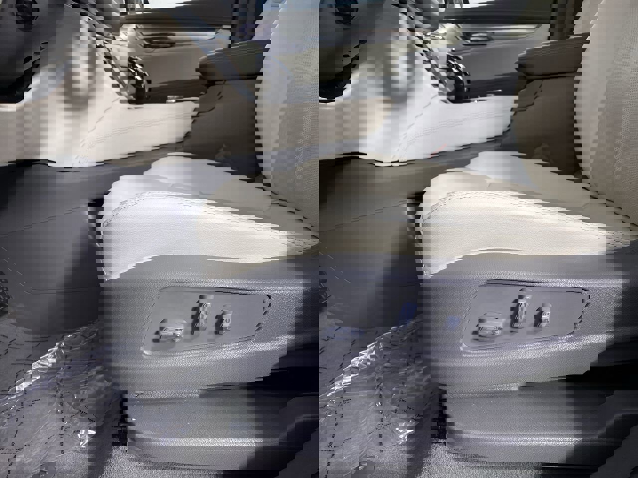 Certified 2023 Cadillac XT5 Premium Luxury image 10