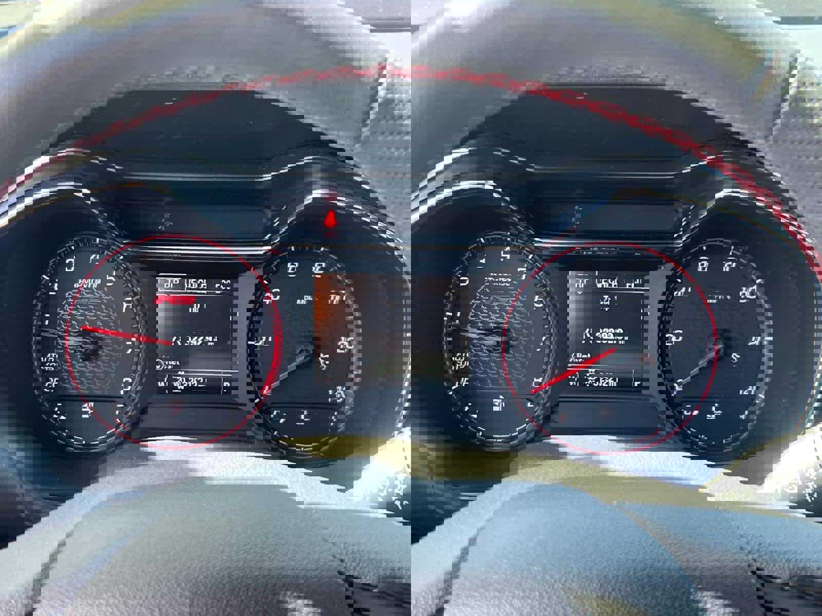 Certified 2023 Chevrolet TrailBlazer RS w/ Convenience Package image 17