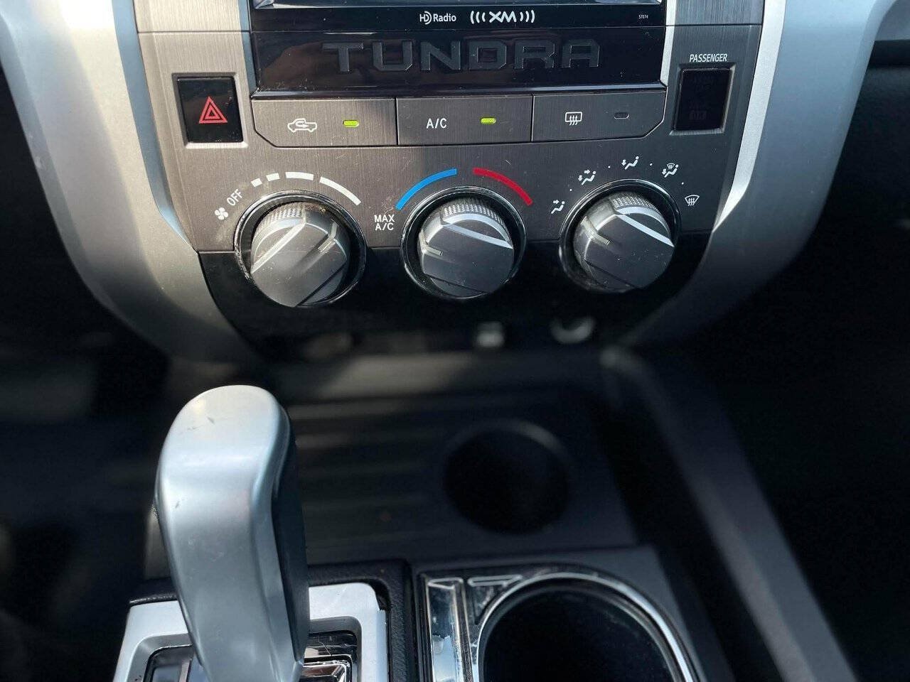 Used 2015 Toyota Tundra SR5 w/ SR5 Upgrade Package RWD image 15