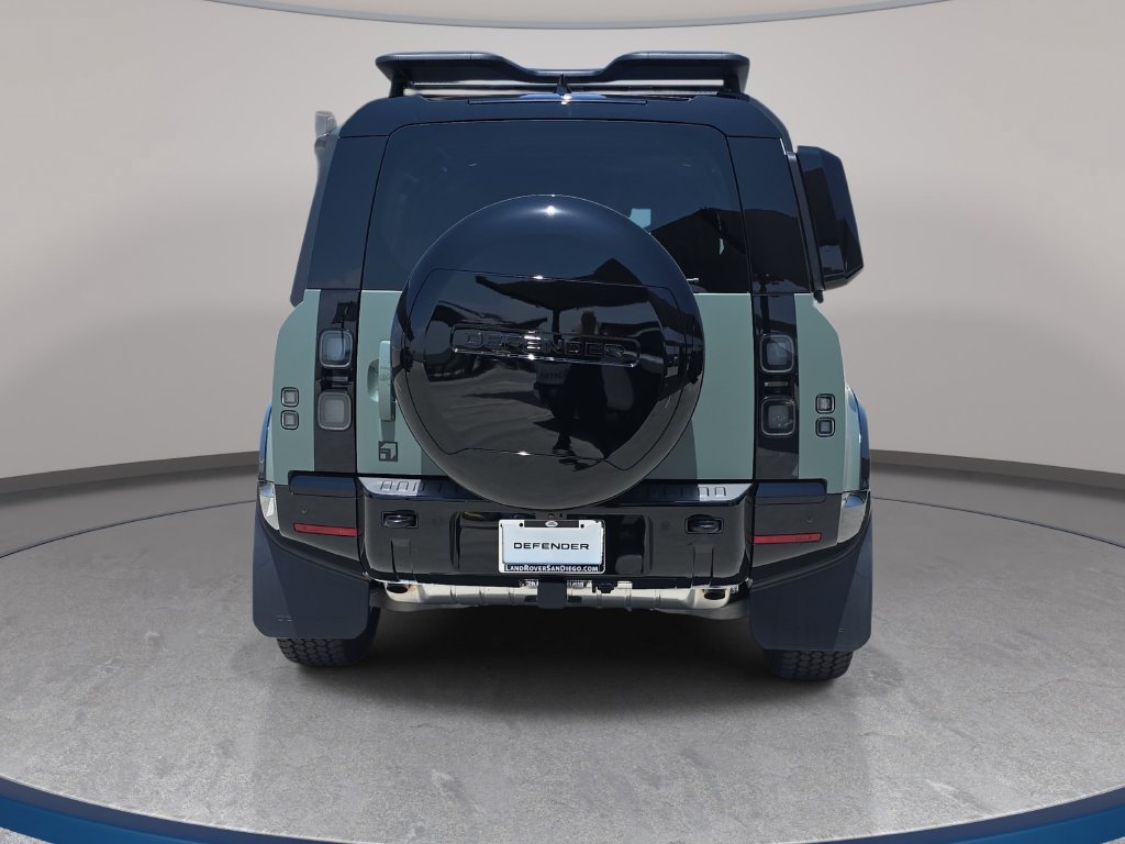 New 2026 Land Rover Defender 110 Trophy Edition AWD/4WD image 6