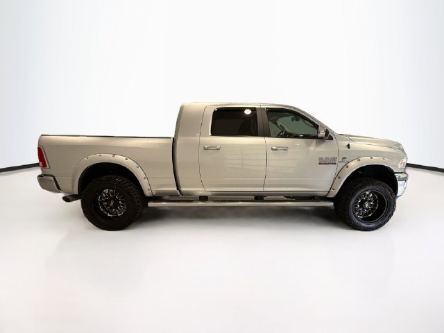 Used 2018 RAM 3500 Laramie AWD/4WD image 7
