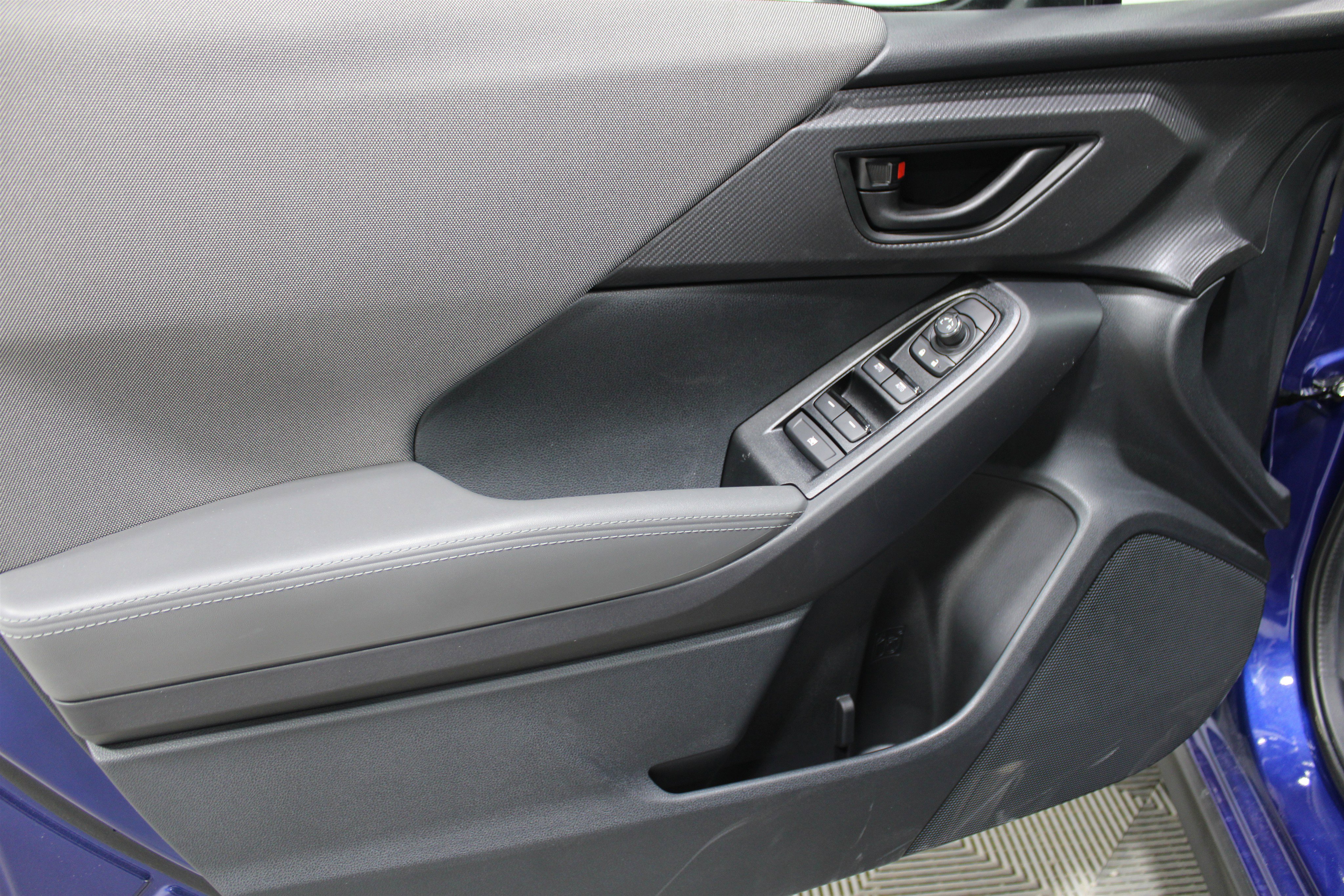 New 2026 Subaru Crosstrek 2.0i Premium image 6