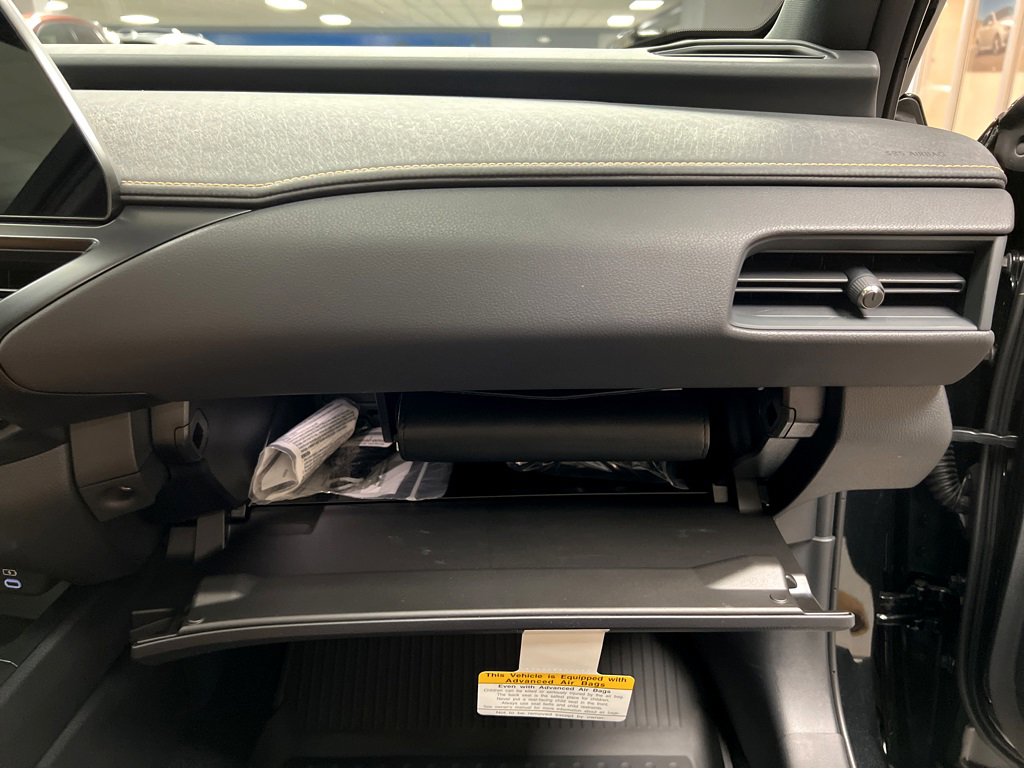 New 2025 Lexus UX 300h AWD image 34