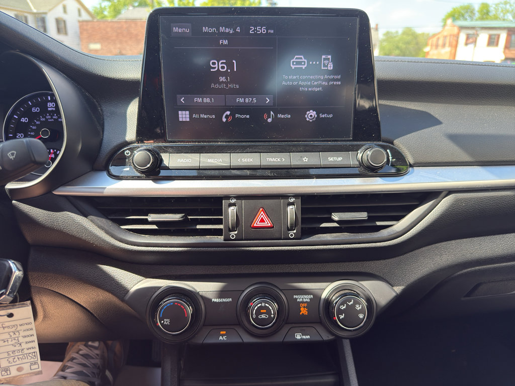 Used 2023 Kia Forte LXS w/ LXS Technology Package FWD image 20