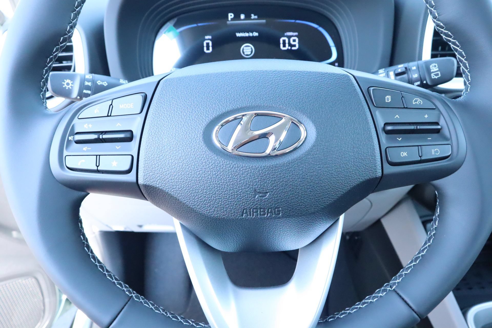 New 2026 Hyundai Venue SEL FWD image 10