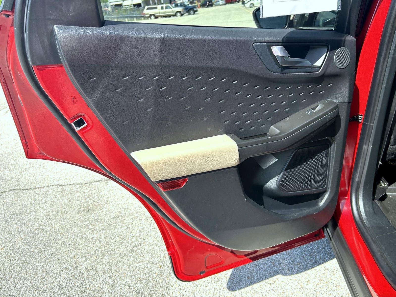 Used 2020 Ford Escape Titanium AWD/4WD image 20