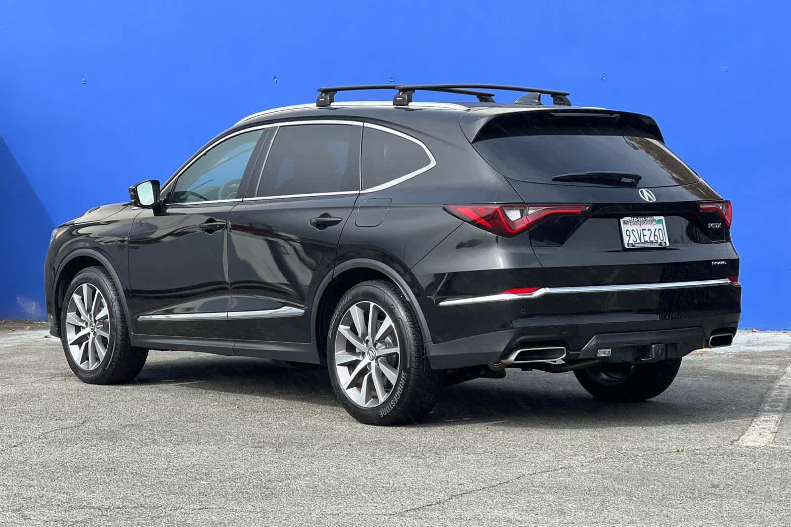Certified 2025 Acura MDX w/ Technology Package AWD/4WD image 5