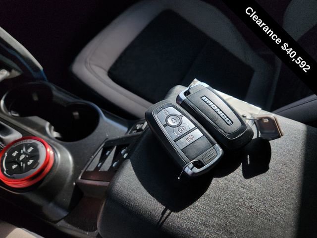 Used 2023 Ford Bronco Wildtrak image 45