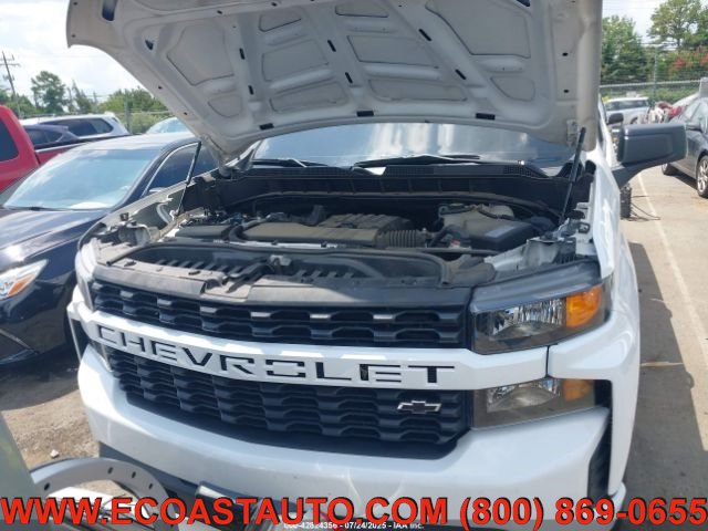 Used 2020 Chevrolet Silverado 1500 Custom w/ Custom Value Package RWD image 9