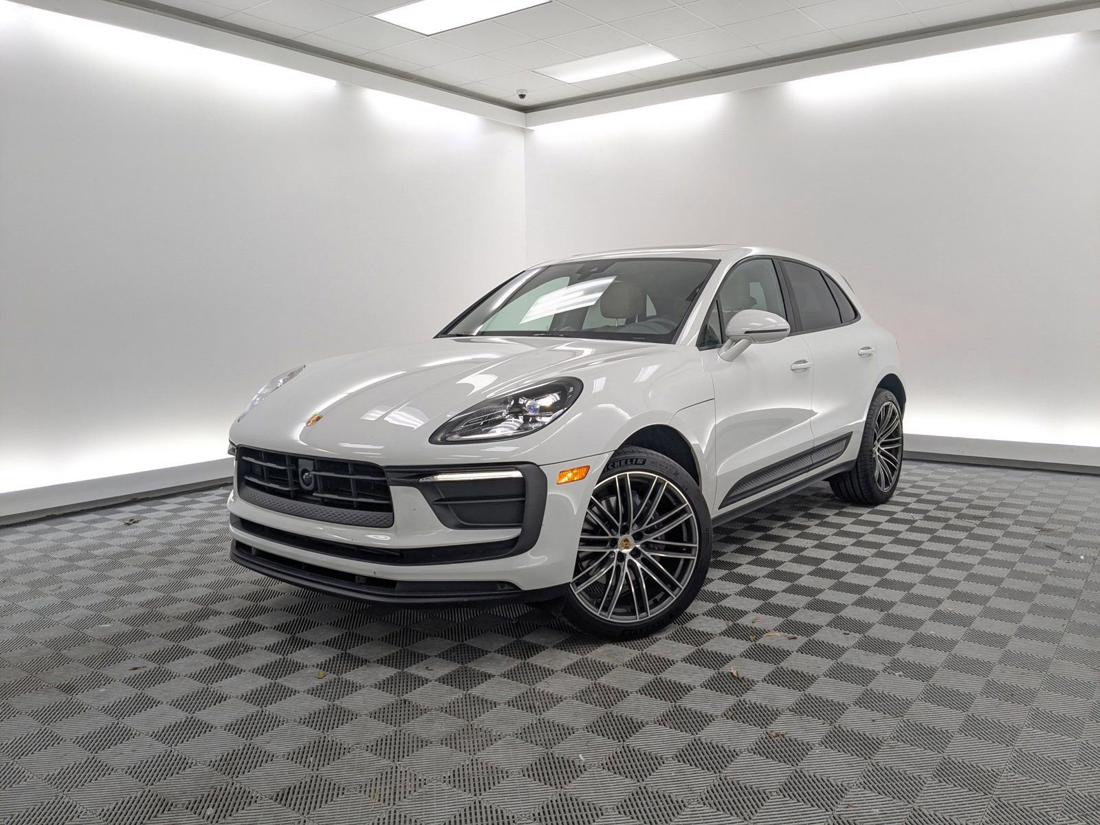 Certified 2025 Porsche Macan Turbo