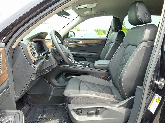 Used 2026 Volkswagen Atlas SE AWD/4WD image 11