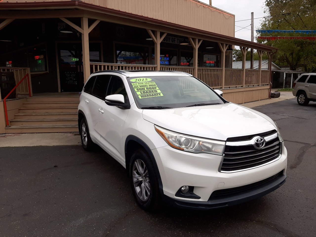 Used 2015 Toyota Highlander XLE image 7