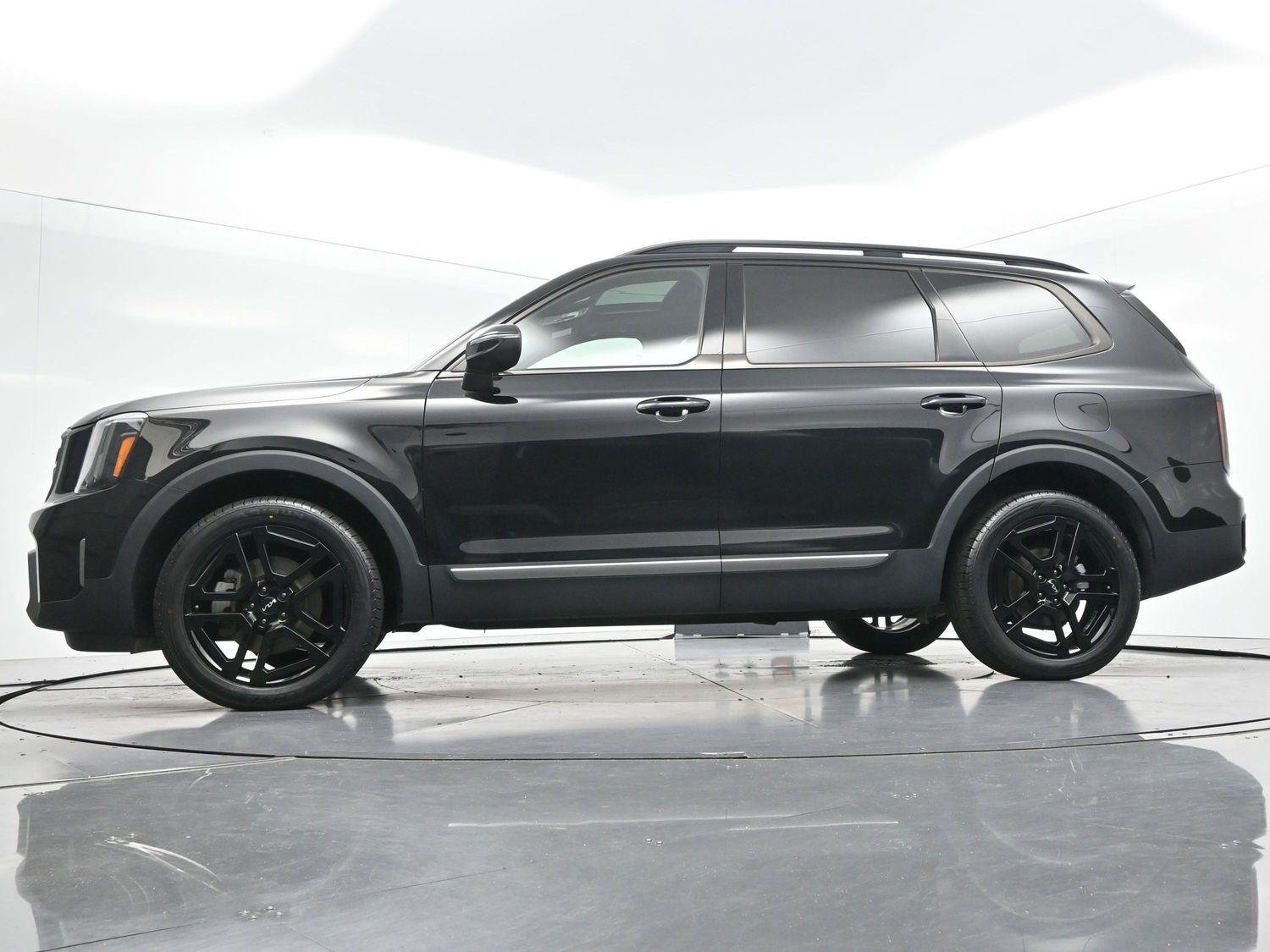 Used 2023 Kia Telluride EX X-Line AWD/4WD image 46