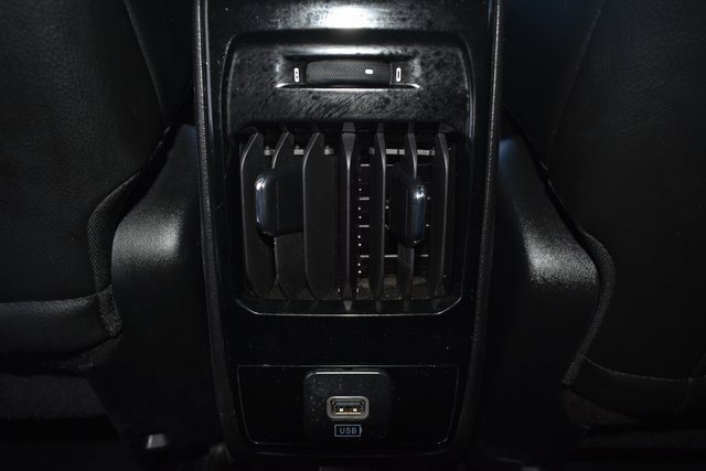 Used 2023 Jeep Compass Limited image 33