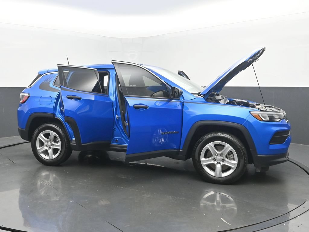 Used 2023 Jeep Compass Sport w/ Mopar Graphics Package AWD/4WD image 52
