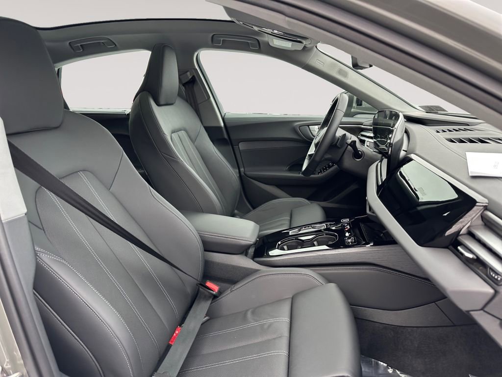 Used 2025 Audi A5 2.0T Premium Plus w/ Premium Plus image 15