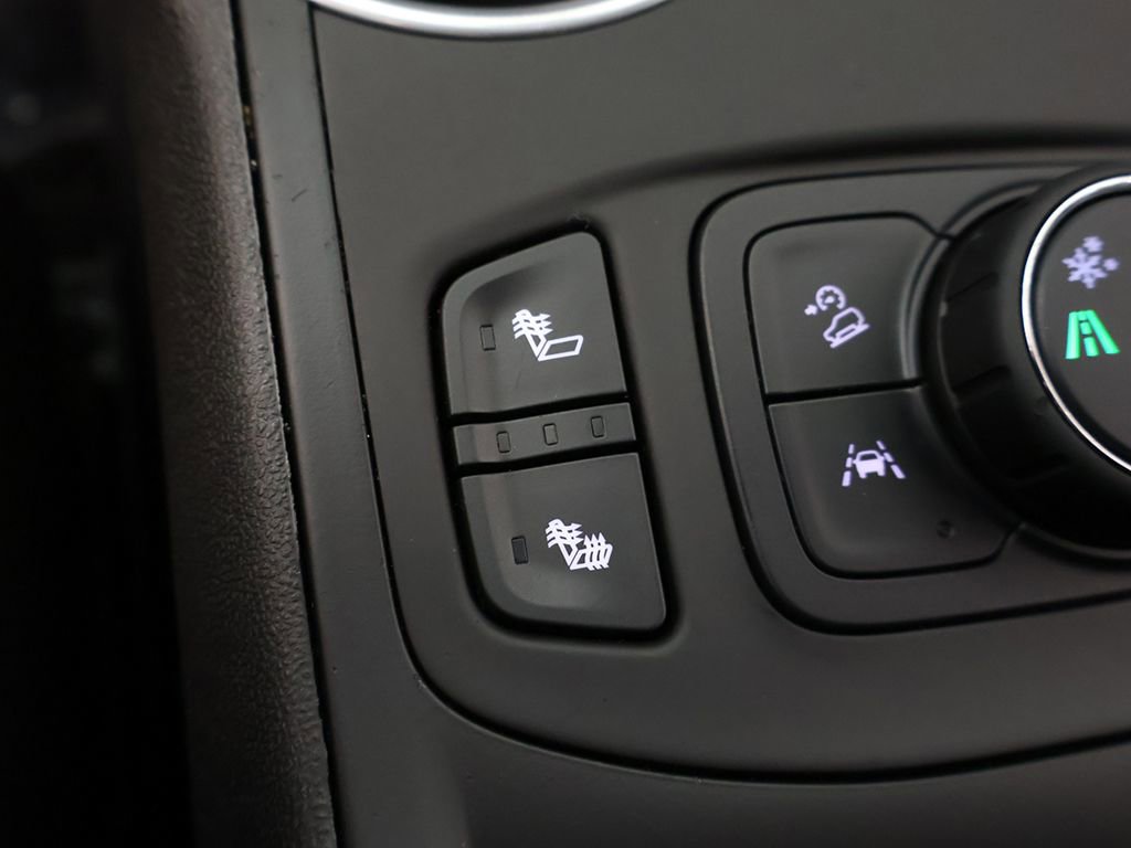 Used 2021 GMC Terrain SLE w/ Driver Convenience Package FWD image 45