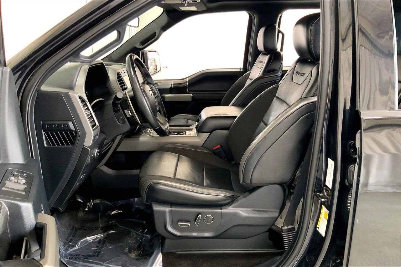 Used 2019 Ford F150 Raptor w/ Equipment Group 802A Luxury AWD/4WD image 18
