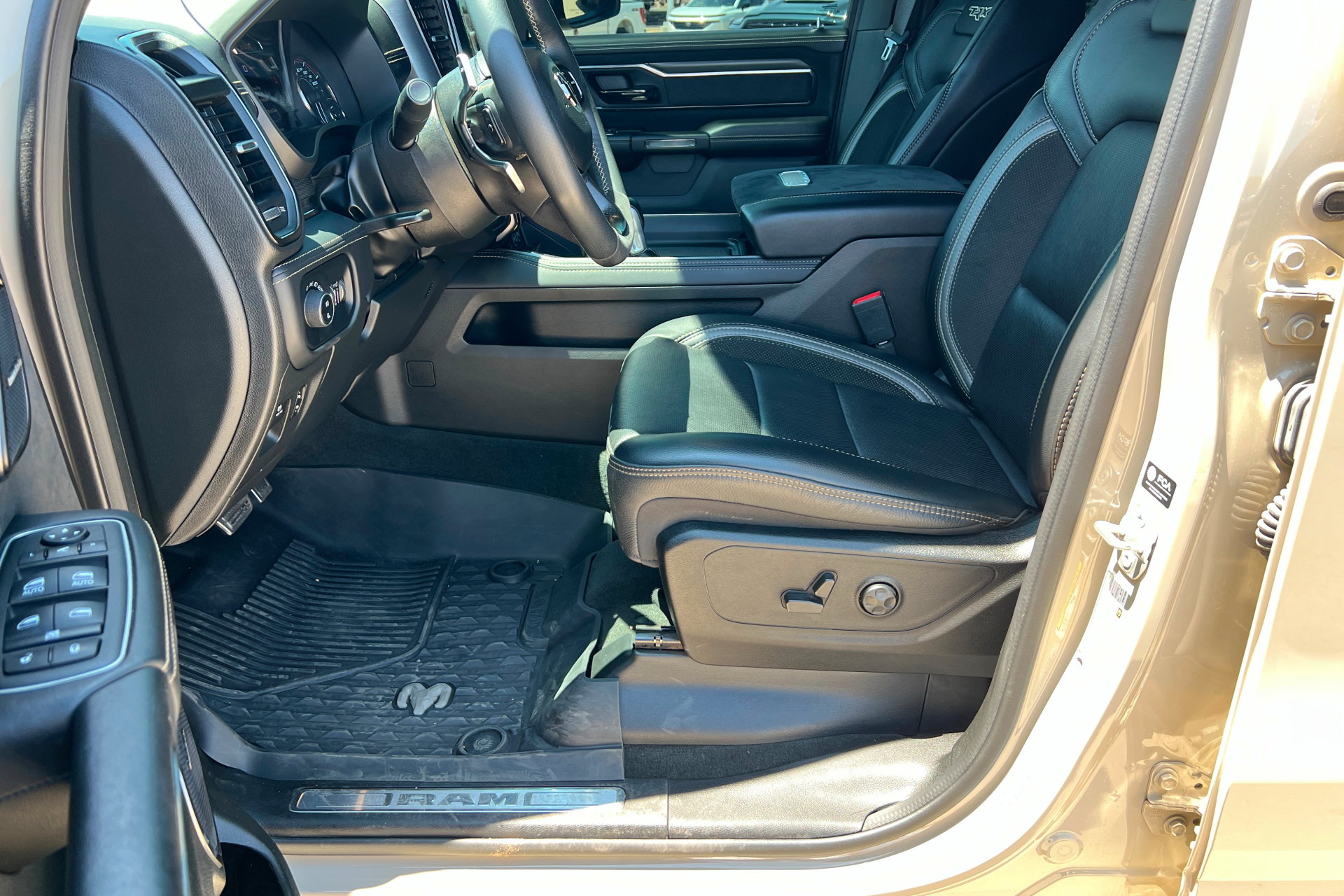Used 2022 RAM 1500 TRX w/ TRX Level 2 Equipment Group AWD/4WD image 18