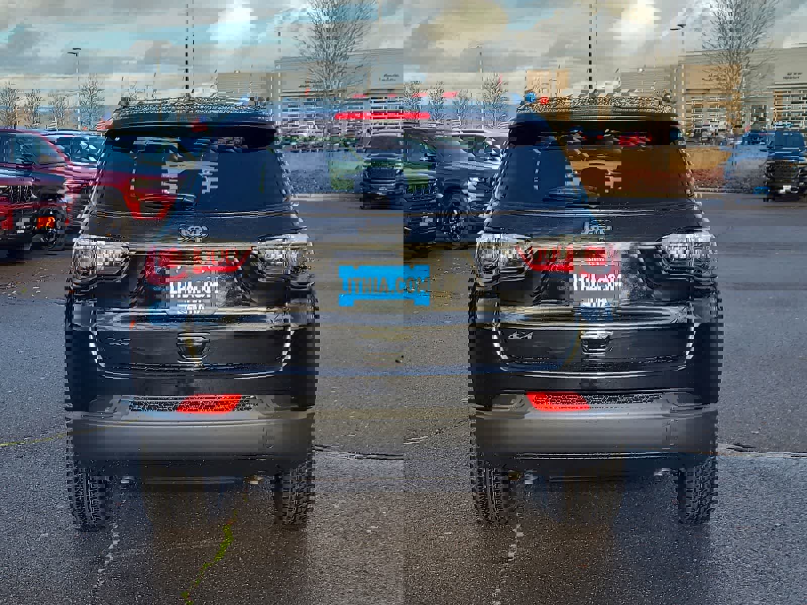 New 2026 Jeep Compass Latitude image 13