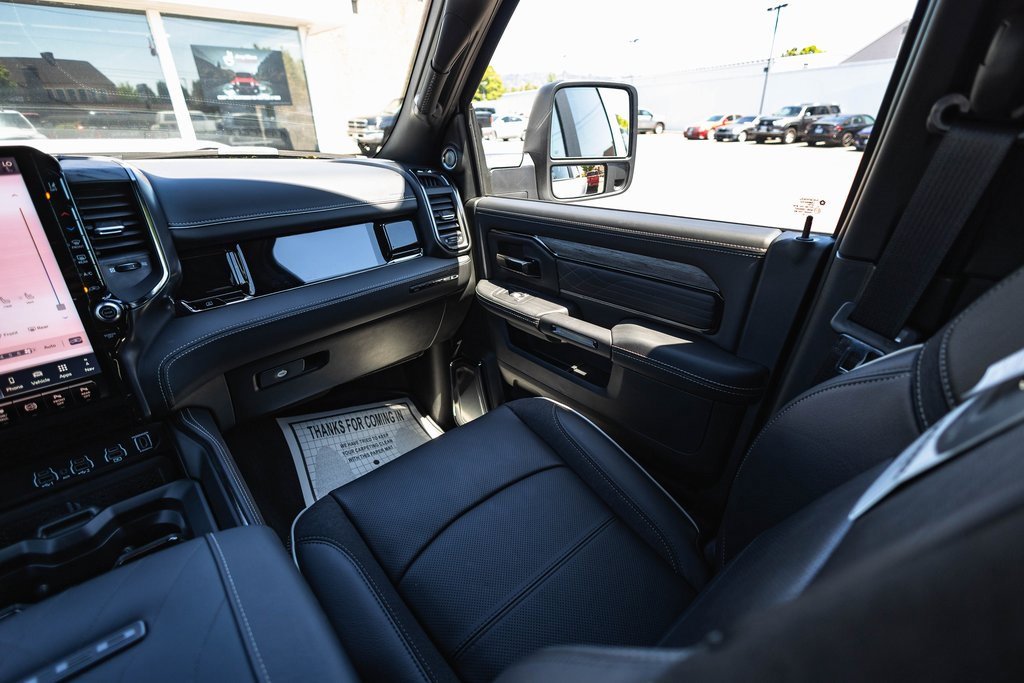 New 2025 RAM 2500 Limited image 23