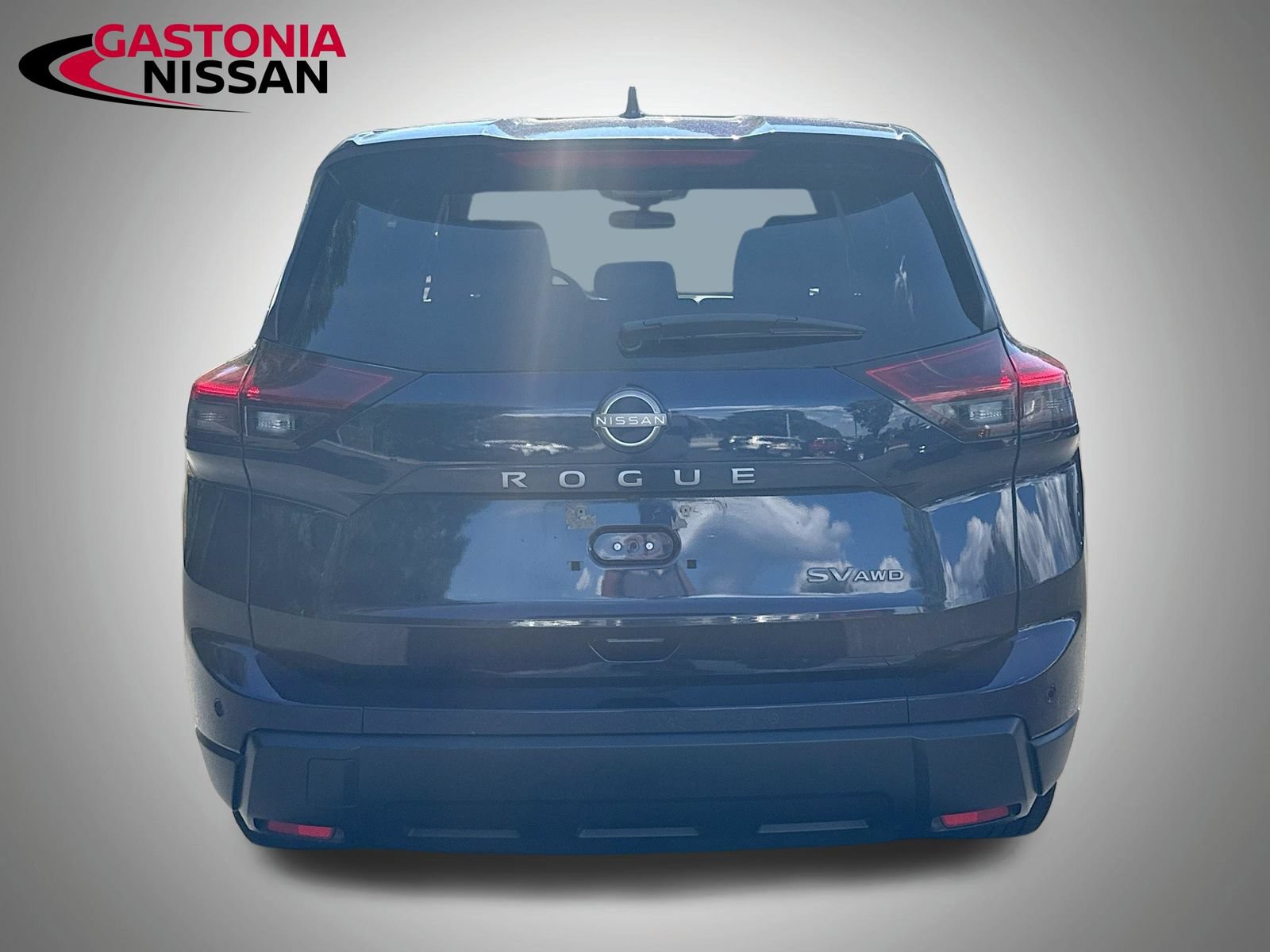 Used 2024 Nissan Rogue SV AWD/4WD image 7