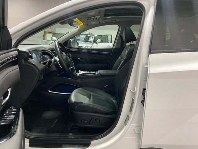 Used 2023 Hyundai Tucson Limited image 11