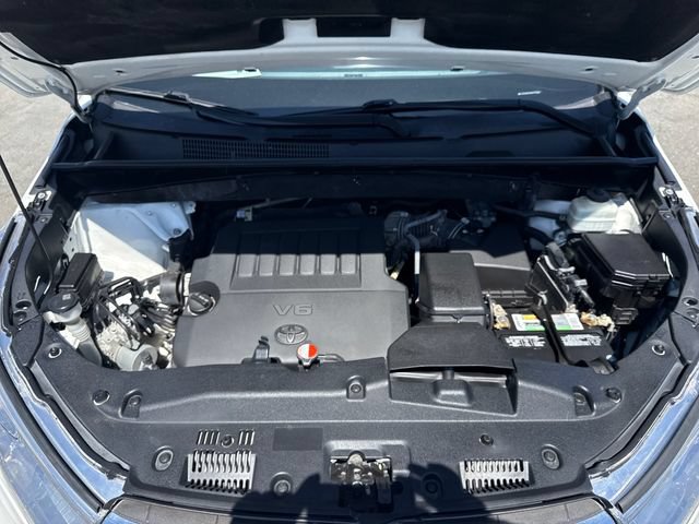 Used 2016 Toyota Highlander Limited FWD image 20