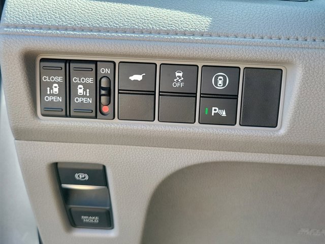 Used 2024 Honda Odyssey Touring image 25