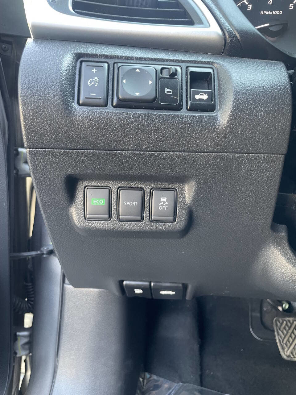 Used 2017 Nissan Sentra S image 16