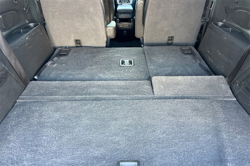 Used 2016 GMC Acadia Denali image 15