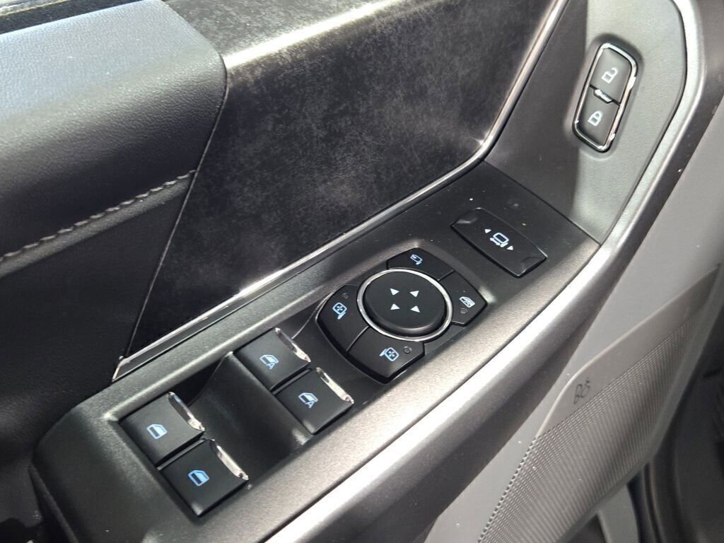 New 2026 Ford F350 XLT w/ XLT Premium Package image 23