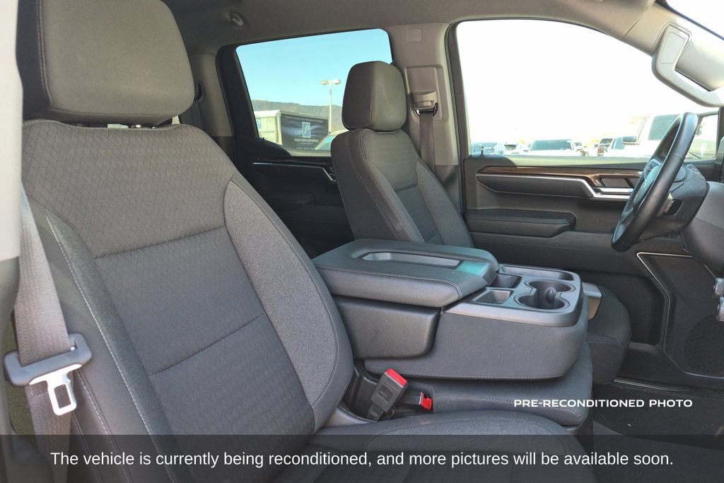 Used 2023 Chevrolet Silverado 1500 LT Trail Boss w/ Protection Package AWD/4WD image 15