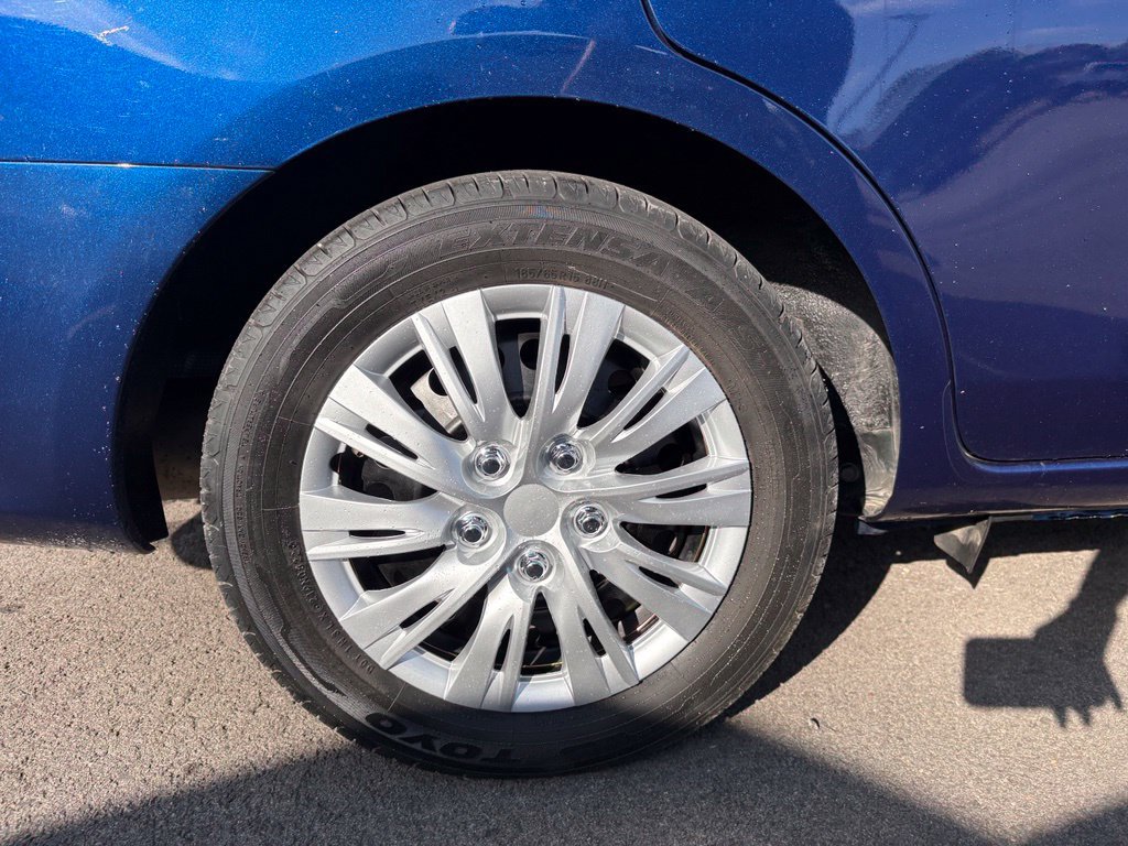 Used 2019 Nissan Versa SV FWD image 29