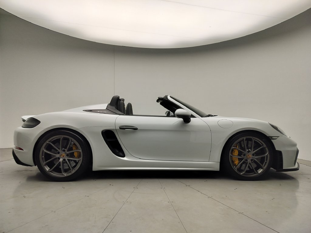 Certified 2020 Porsche 718 Boxster Spyder RWD image 19