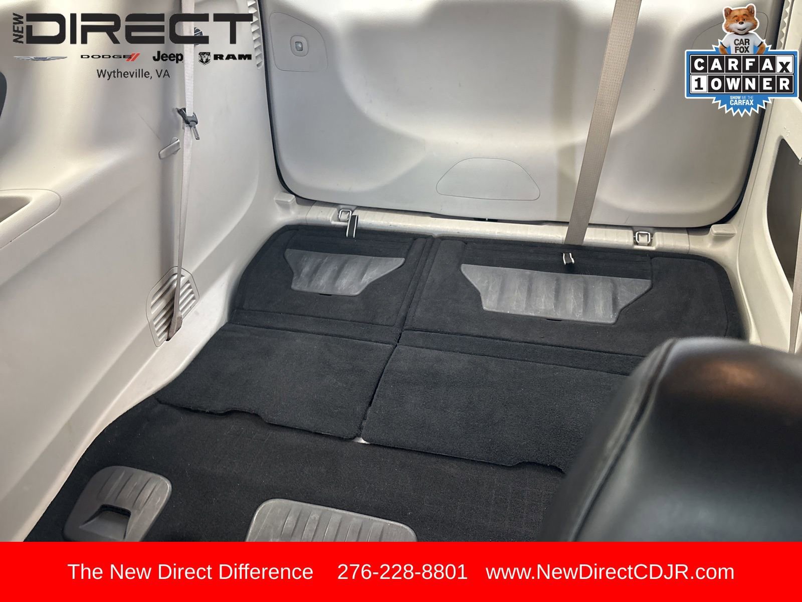 Used 2023 Chrysler Pacifica Touring-L image 19