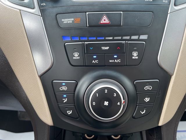 Used 2015 Hyundai Santa Fe Sport AWD/4WD image 29