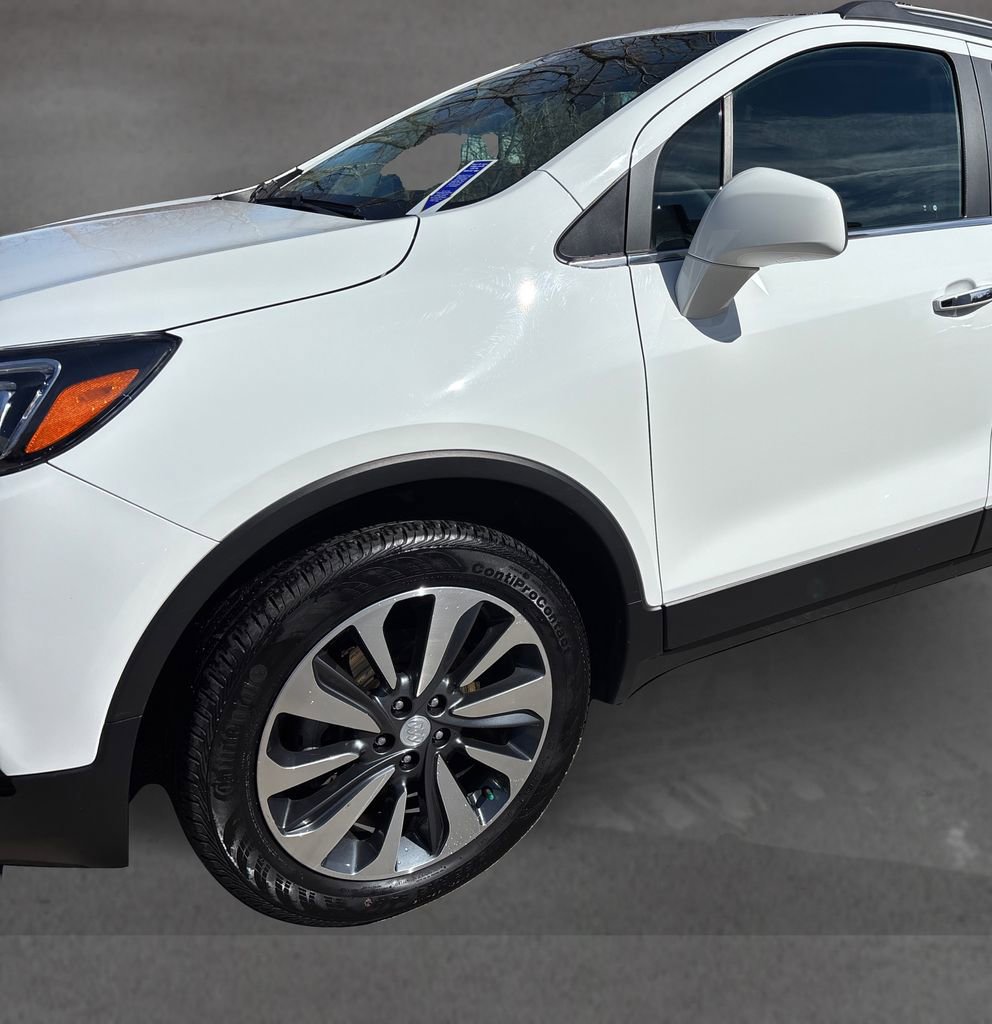 Used 2022 Buick Encore Preferred w/ Safety Package image 12