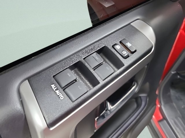 Used 2023 Toyota 4Runner SR5 Premium w/ Moonroof Package RWD image 23
