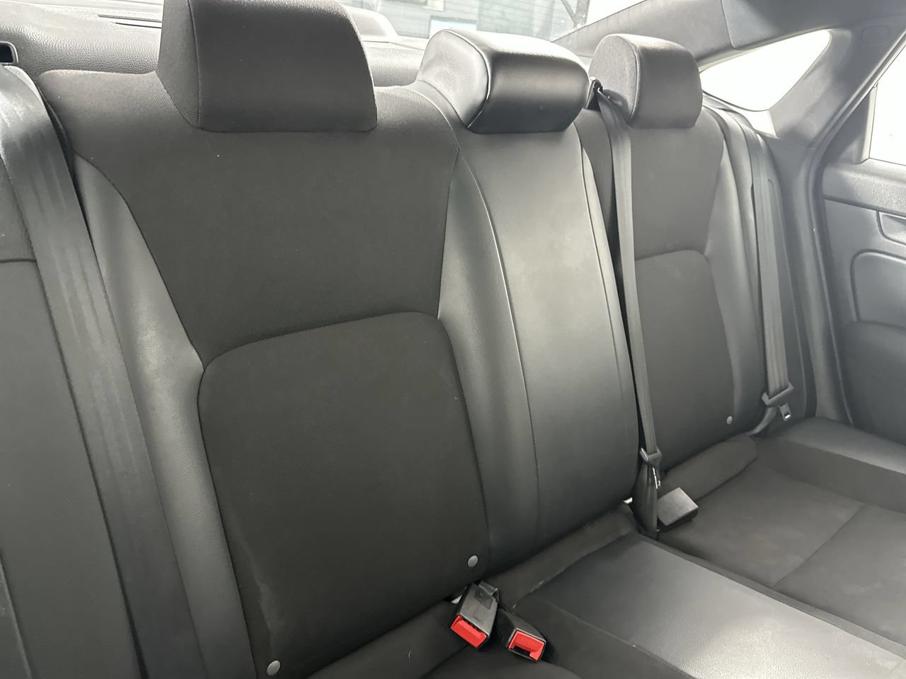 Used 2023 Honda Civic Sport image 25