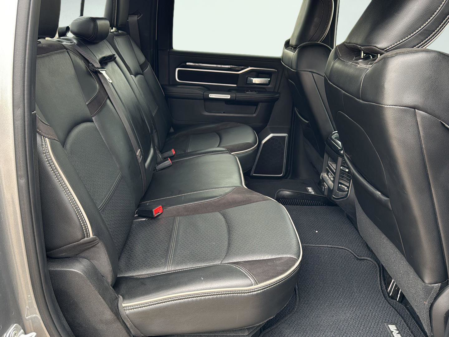 Used 2019 RAM 2500 Laramie image 25