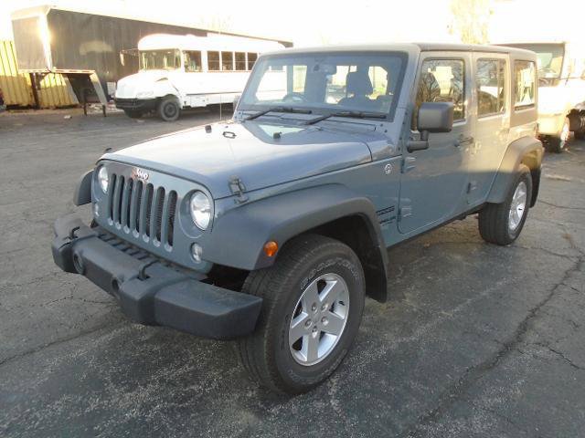 Used 2014 Jeep Wrangler Unlimited Sport image 2