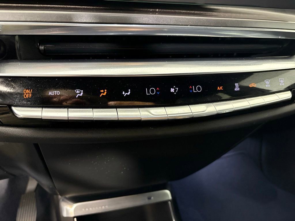 Used 2024 Cadillac Lyriq Tech w/ Driver Assist Package AWD/4WD image 38