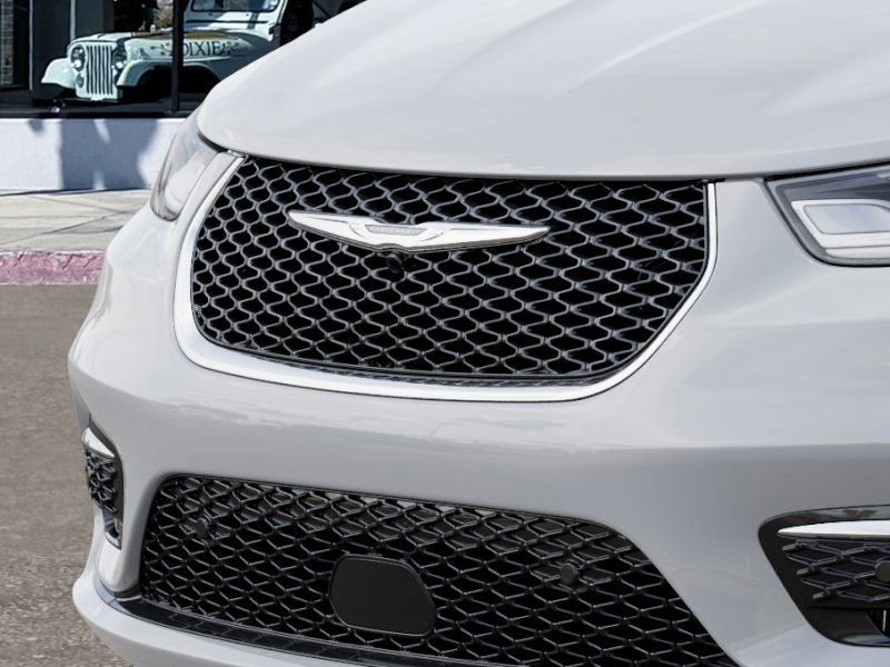 New 2026 Chrysler Pacifica Select FWD image 11