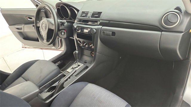 Used 2009 MAZDA MAZDA3 i Sport image 25