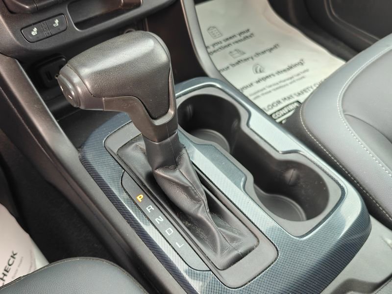 Used 2019 Chevrolet Colorado Z71 image 38